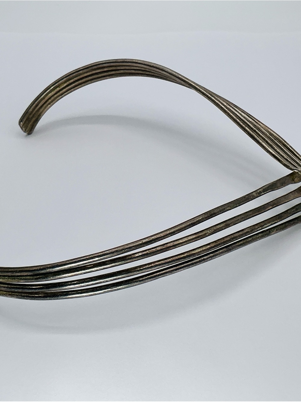 Vintage Necklace Silver Metal Collar Choker Chevron Twisted Metal Brutalist V - Picture 5 of 13